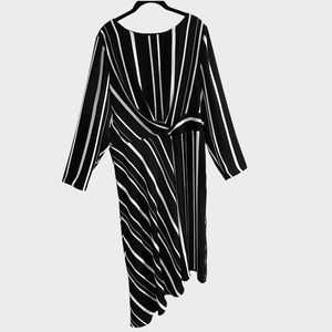 𝅺ann Taylor Black and White Stripe Asymmetrical Long Sleeve Dress Size 16 NWT